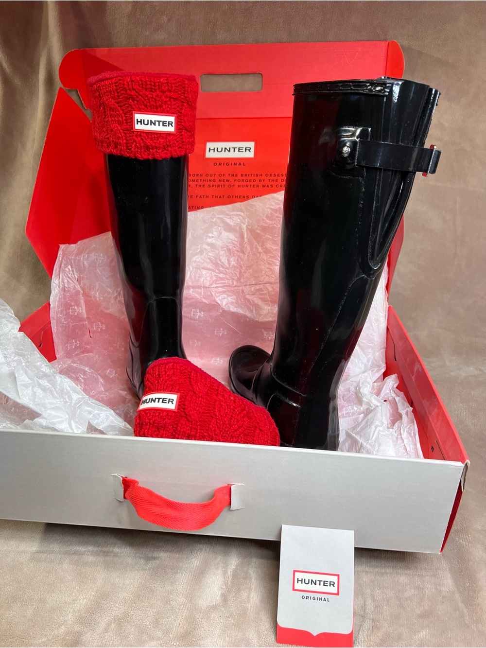 Sz 8 | Glossy Black Tall Back Buckle Hunter Boots with Red Cable Knit Socks